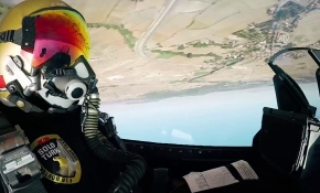 Kokpit içinden SOLOTÜRK'ün "Büyük Zafer uçuşu"