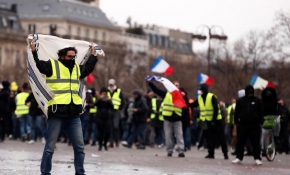Sarı Yelekliler eylemleri 42. haftasında devam ediyor