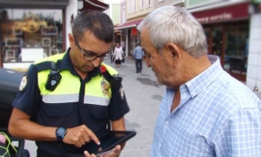 Sakarya'da kırmızı ışık ihlali yapan yayalara ceza