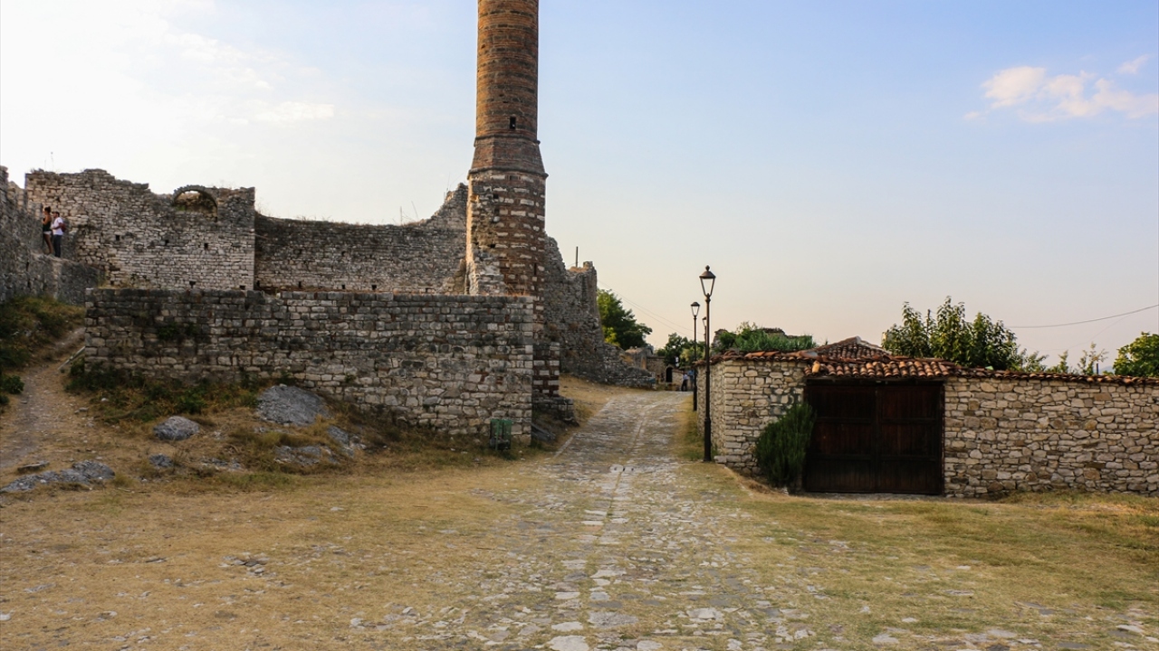Berat, UNESCO Dünya Mirası Listesi`nde de yer alıyor