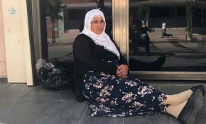 Diyarbakır'da HDP binası önünde oturma eylemi