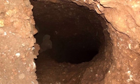 YPG/PKK Türkiye sınırında tüneller kazmaya devam ediyor