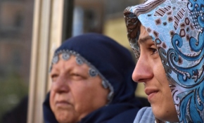 Diyarbakır annelerinden sanatçılara destek çağrısı