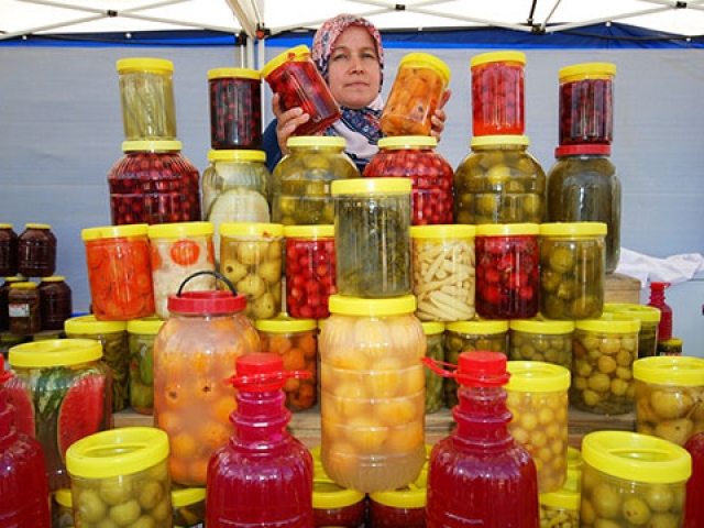 Uluslararası Çubuk Turşu ve Kültür Festivali başladı