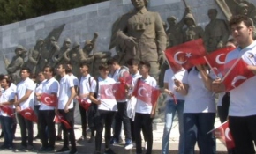 Edirneli öğrencilerin ilk dersi Çanakkale'deydi