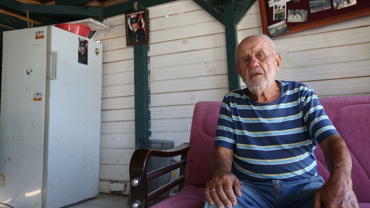 Balıkçı Mustafa Acar da söz konusu sorundan dolayı mağduriyet yaşadıklarına işaret etti.