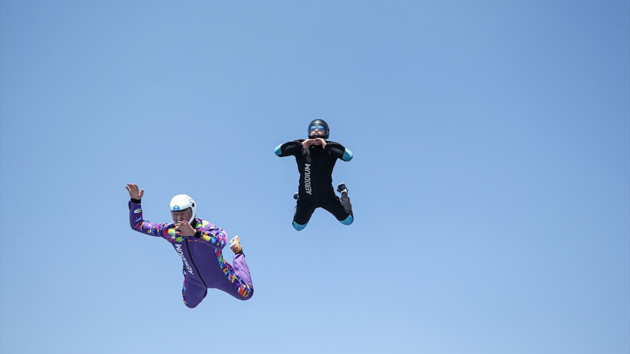 Festivalde katılımcılar ``Dikey Rüzgar Paneli`` deneyimi yaşadı.