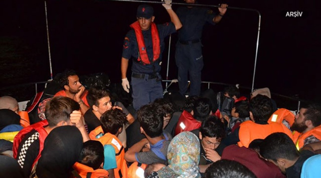 Balıkesir'de 73 düzensiz göçmen yakalandı