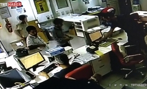 İki özel üniversitenin veri tabanını hackleyip kendilerini kaydettiler