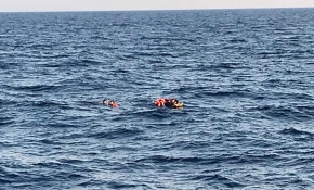 Bodrum açıklarında batan bottaki düzensiz göçmenleri Sahil Güvenlik ekipleri kurtardı