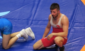 Süleyman Atlı'dan gümüş madalya