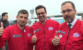 Kasapoğlu, Eren ve Bayraktar TEKNOFEST stantlarını gezdi, bilgi aldı