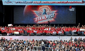 Ayakları yere basmayan festival TEKNOFEST'e büyük ilgi