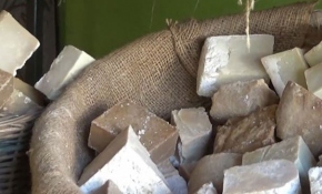 Doğal sabun yapmanın sırrını Yıldırım ailesi anlatıyor