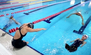 Önce engelleri sonra rakiplerini geride bıraktılar