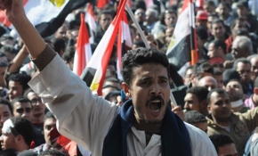 Mısır'da Sisi karşıtları yeniden sokaklarda