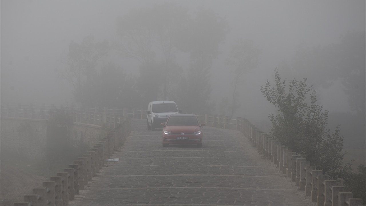 Ulaşımda herhangi bir aksaklığa yol açmayan sis güneşle birlikte dağıldı.