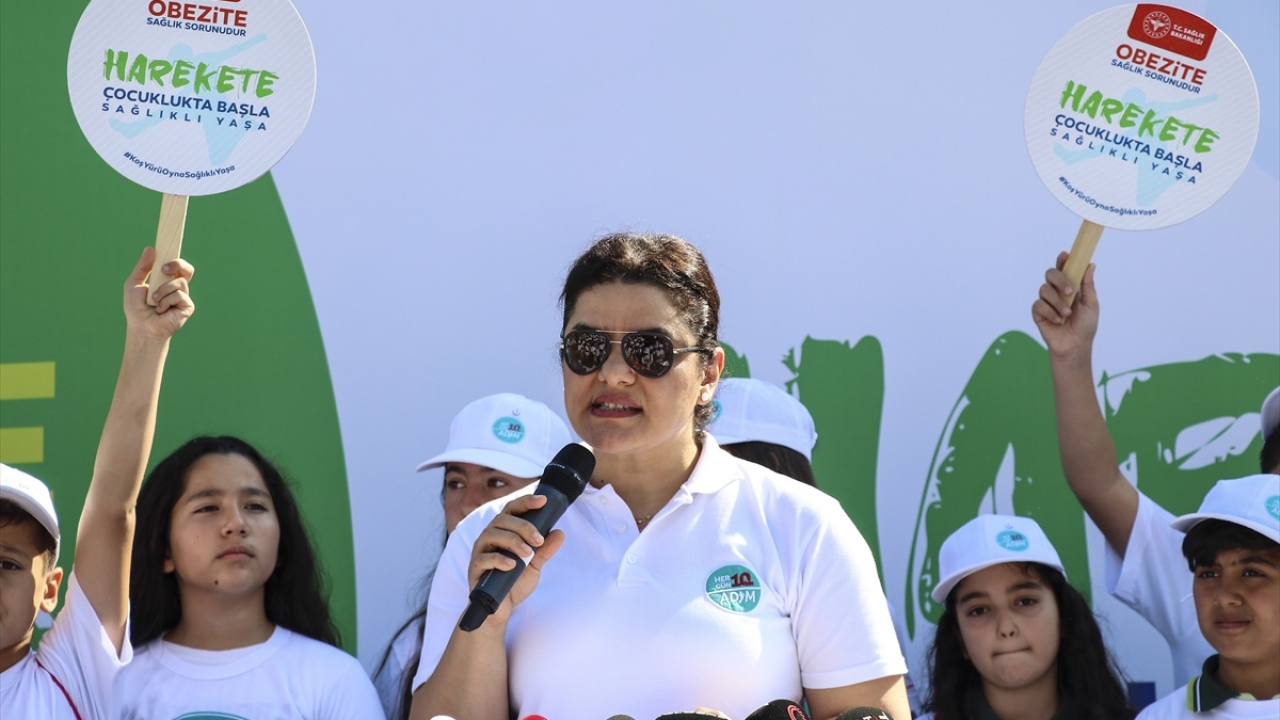 Meşe, programın ardından yaptığı konuşmada, en önemli sağlık problemlerinin başında bulaşıcı olmayan hastalıkların geldiğini belirterek, kronik hastalıkların görülme sıklığını artıran nedenlerden birinin yetersiz fiziksel aktivite olduğunu ifade etti.