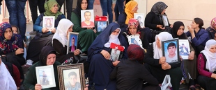 "HDP, insanları kandırmayı bıraksın"