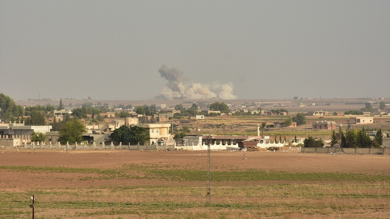 "Kahraman Mehmetçiklerimize muvaffakiyetler diliyorum"