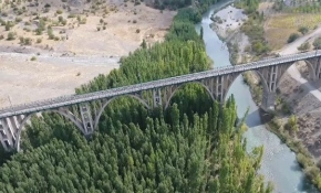 280 metre uzunluğundaki Göksu Viyadüğü 90 yıldır ayakta