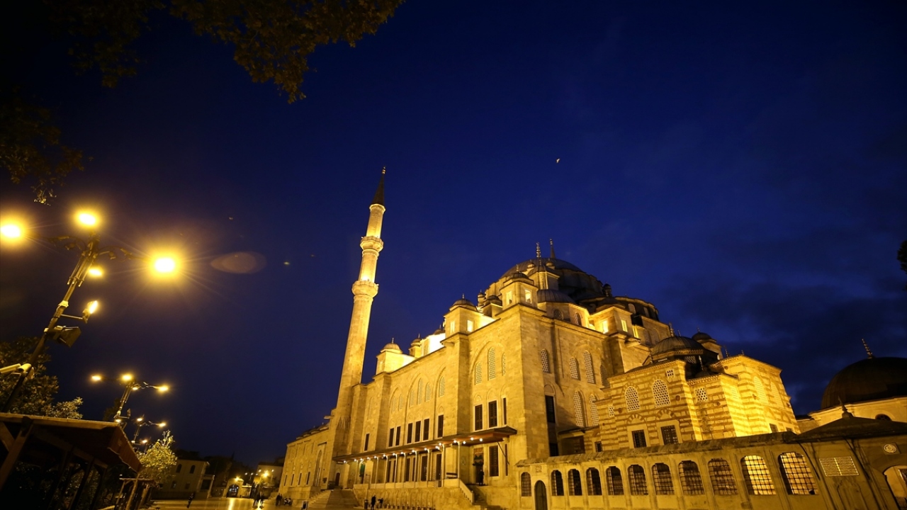 Fatih Camii- İstanbul