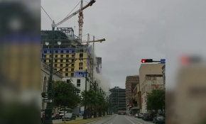 ABD'de otel inşaatının çöküşü kamerada