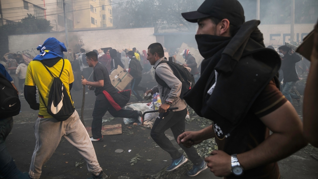 Ülke basını olaylara ilişkin bir bilgi vermiyor.