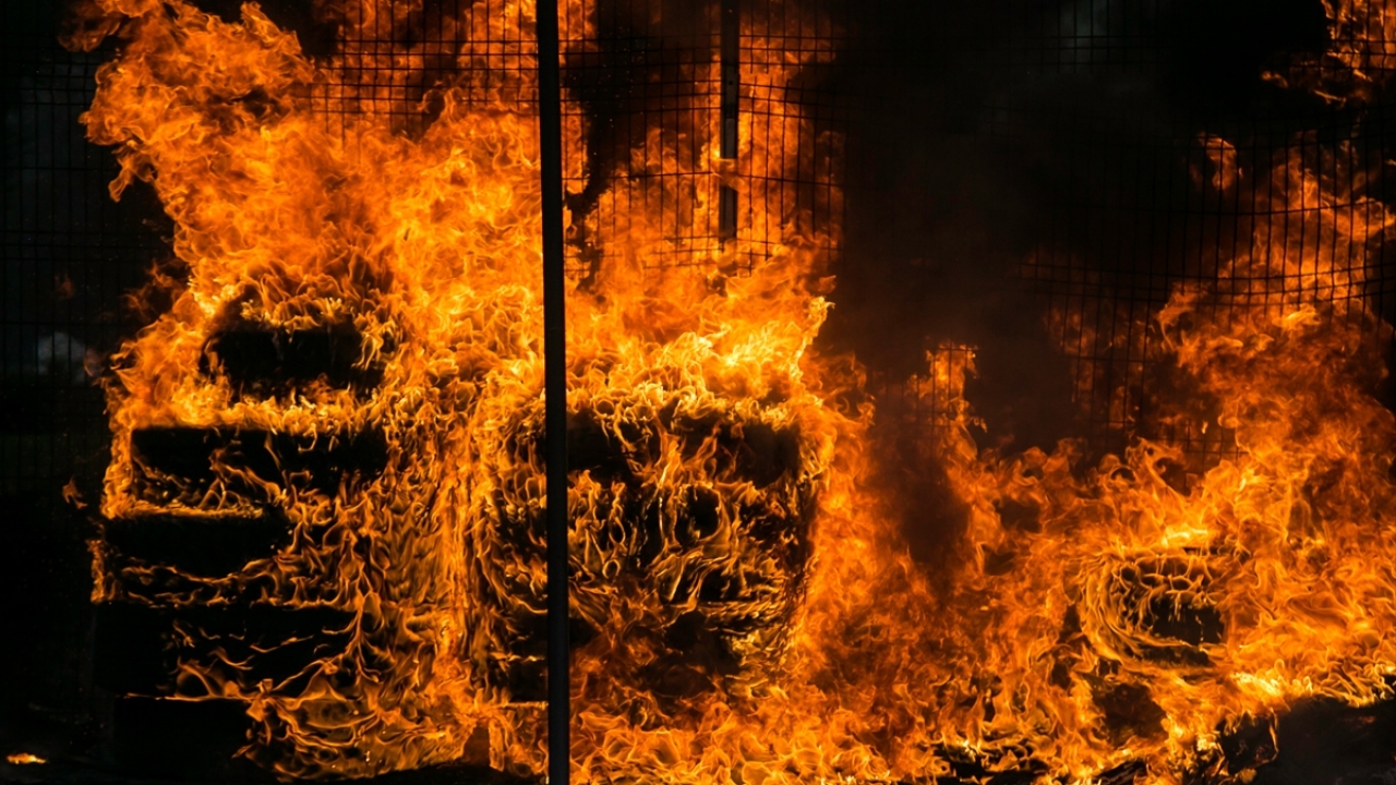 Tutuklanan ve gözaltına alınanların sayısı ise 1121`e ulaştı.