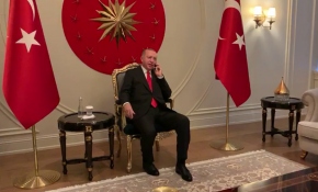 Cumhurbaşkanı Erdoğan'dan Bahçeli'ye "geçmiş olsun" telefonu