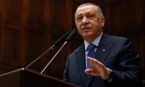 Cumhurbaşkanı Erdoğan'dan Macron'a tepki: Aynaya bak