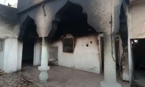 Teröristler sivillerin evlerini yakıp kaçtı