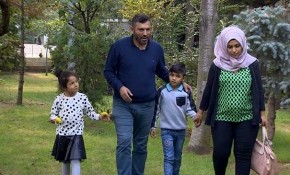 Terör örgütünün zulmünden kaçan Kürtlerin tek isteği topraklarına dönmek