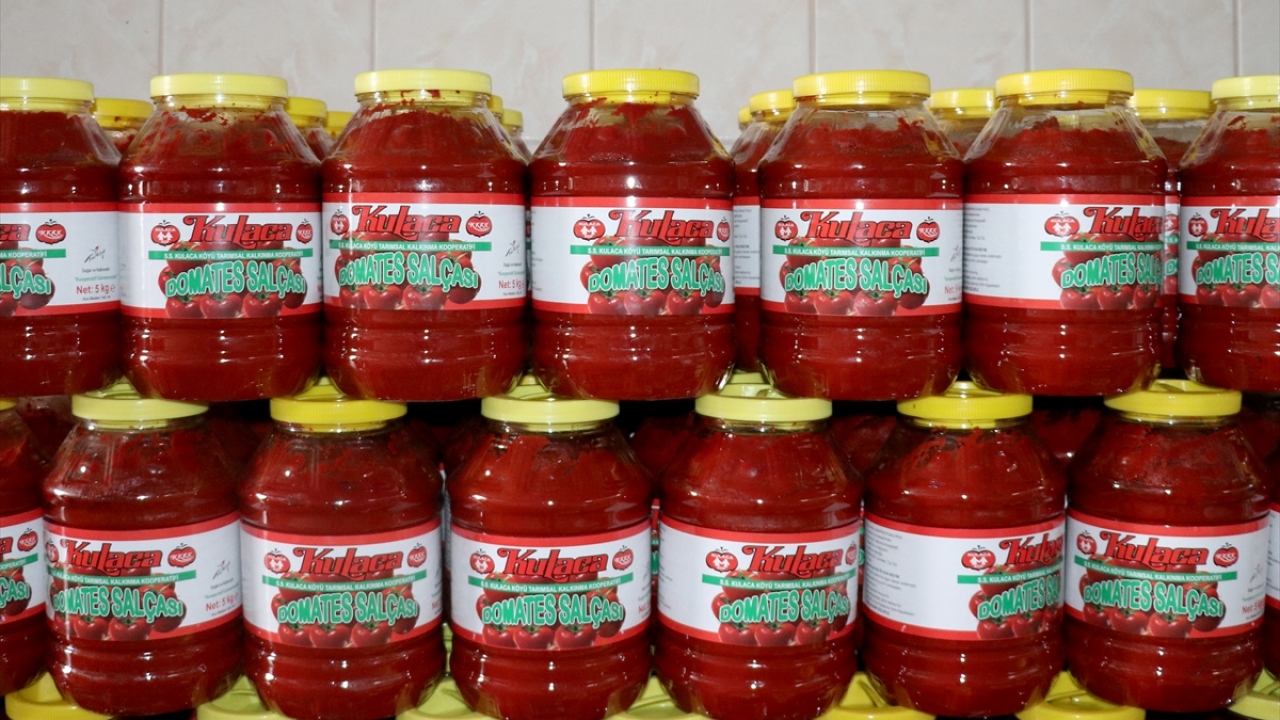 Yılbaşında belirlediği fiyat politikasıyla üreticilere günü gününe ödeme yapan kooperatif, üretimini her geçen yıl artırıyor.