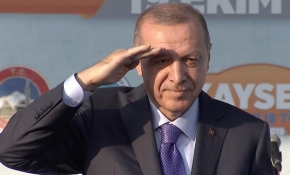 Cumhurbaşkanı Erdoğan'dan asker selamı