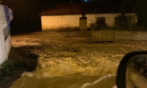 Şiddetli yağış sel ve heyelana yol açtı: 1 kişi hayatını kaybetti