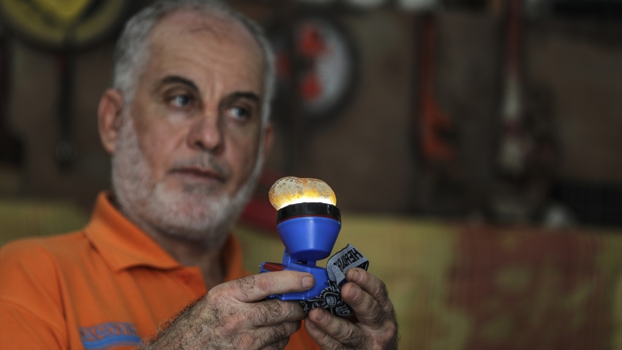 Taşlar artık evine sığmıyor