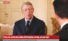 İtalya Avrupa Birliği'nden ayrılacak mı?