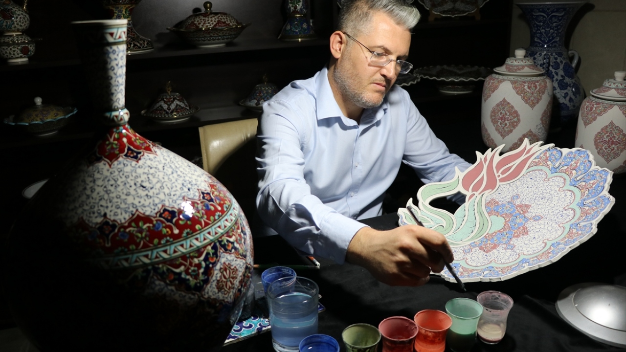 Dumanlar, özgünlüğü dolayısıyla eserlerinin taklidinin mümkün olmadığını belirtti.