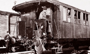 Beyaz Tren Atatürk'ün hatıralarını barındırıyor