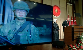 Cumhuriyet Bayramı Resepsiyonu'nda 4 kritik noktadaki askerlere canlı bağlantı