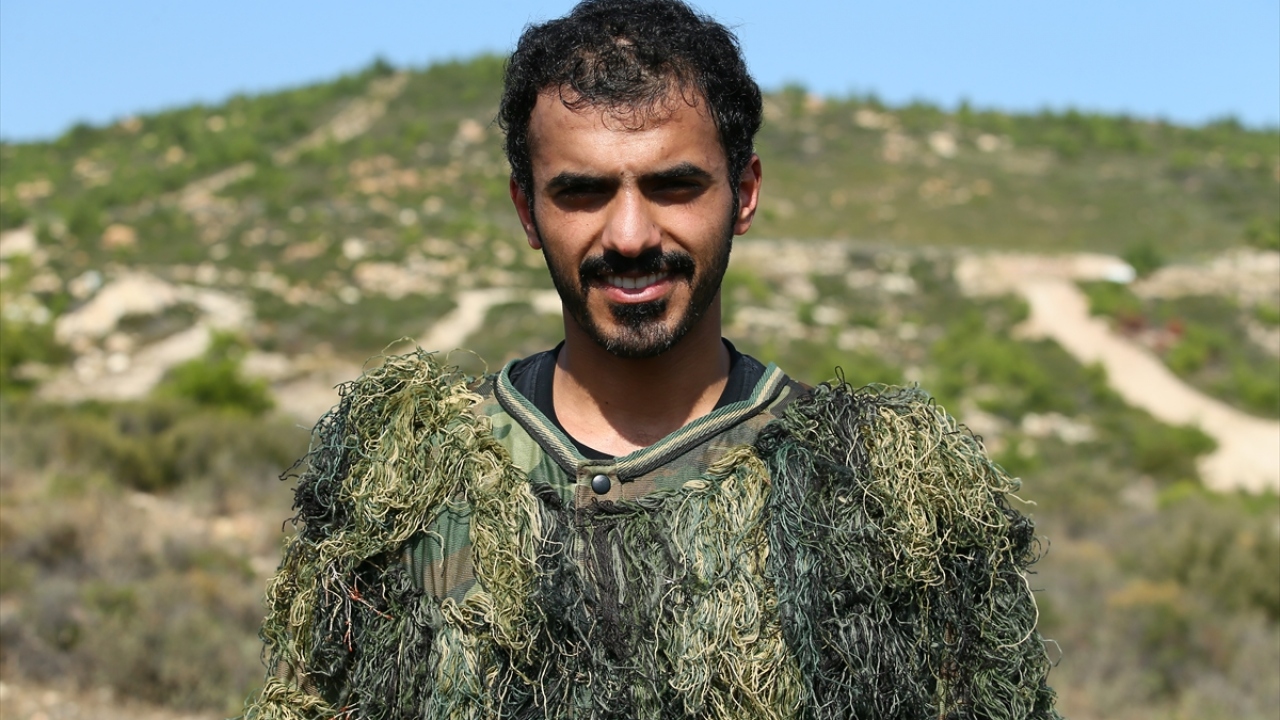 Katarlı Özel Harekat Polisi Hamed Abdullah ise iki ülke arasındaki ilişkilerin çok iyi olduğunu dile getirerek, bundan dolayı Türkiye`yi tercih ettiklerini söyledi.