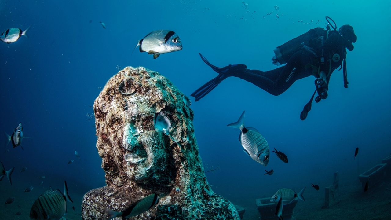 Böyle bir müze olmasına rağmen Side neden Türkiye`de az bilinen bir dalış noktası? 