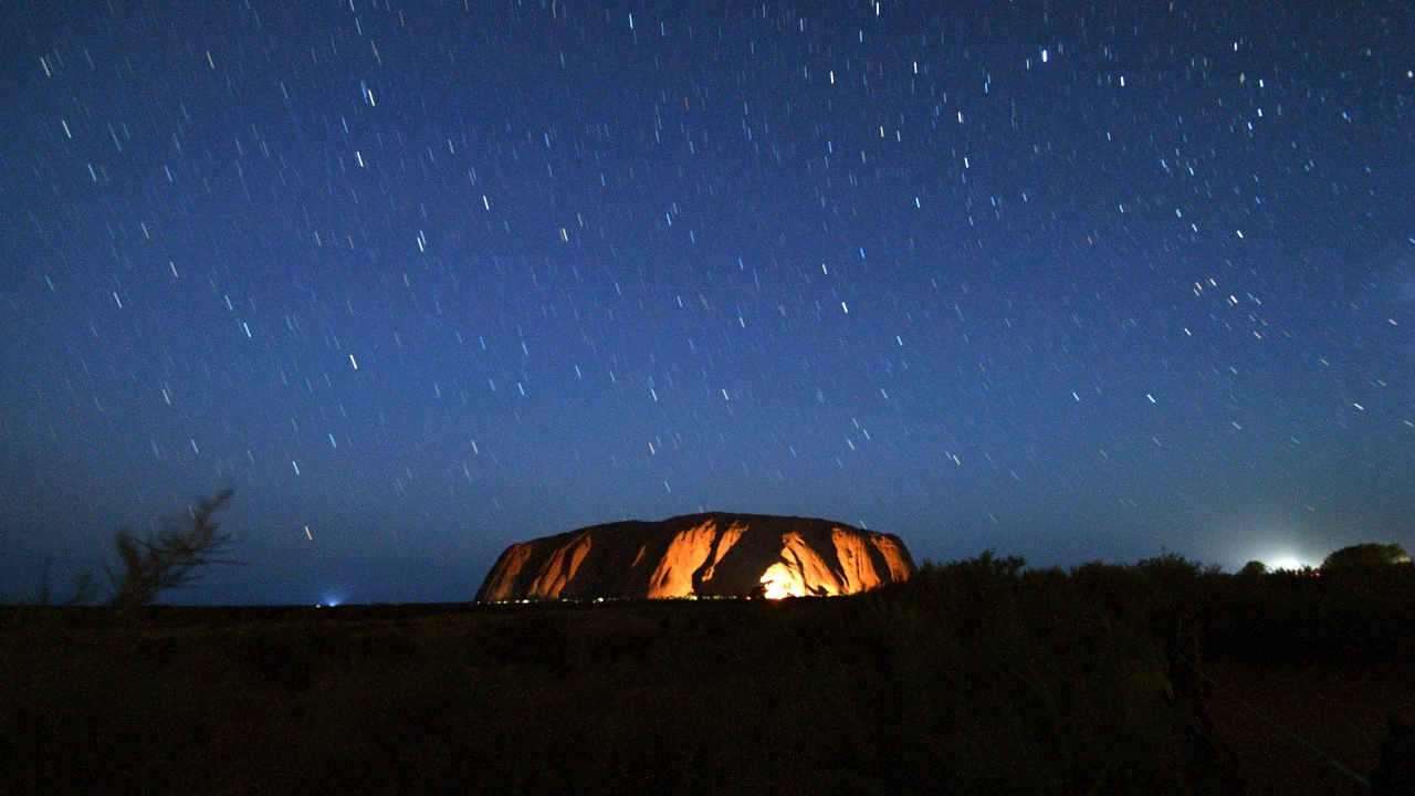 Uluru, 26 Ekim günü tırmanışa tamamen kapatıldı.