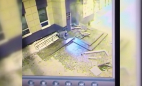 Rusya'da ATM hırsızları AVM'yi havaya uçurdu