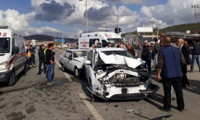 Denizli'de zincirleme trafik kazası: 1 ölü, 1 yaralı