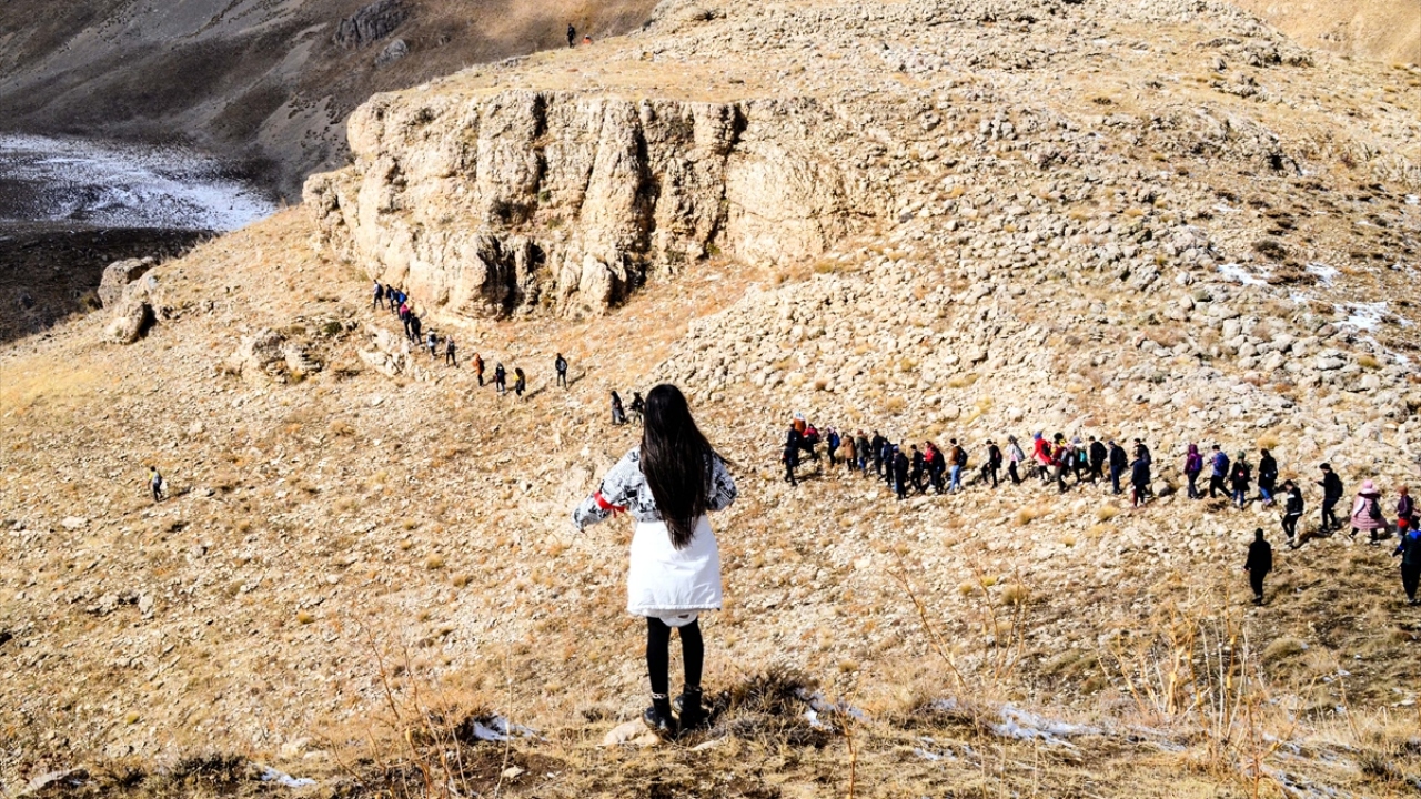 Geziye katılan Fatih Bilgiç ise doğal güzellikleri ve tarihi yapılarıyla ön plana çıkan bölgeyi herkesin gelip görmesi gerektiğini belirtti.