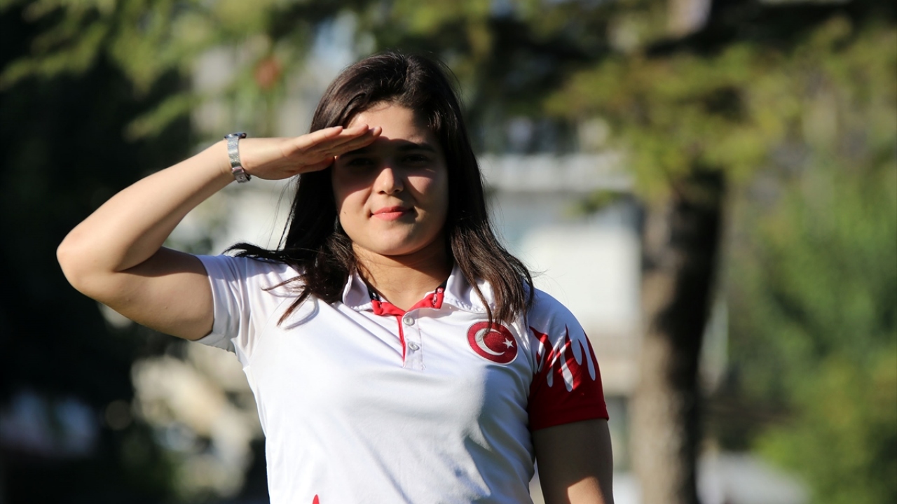 "İyi bir sporcu olabileceğimi tahmin etmiyordum."