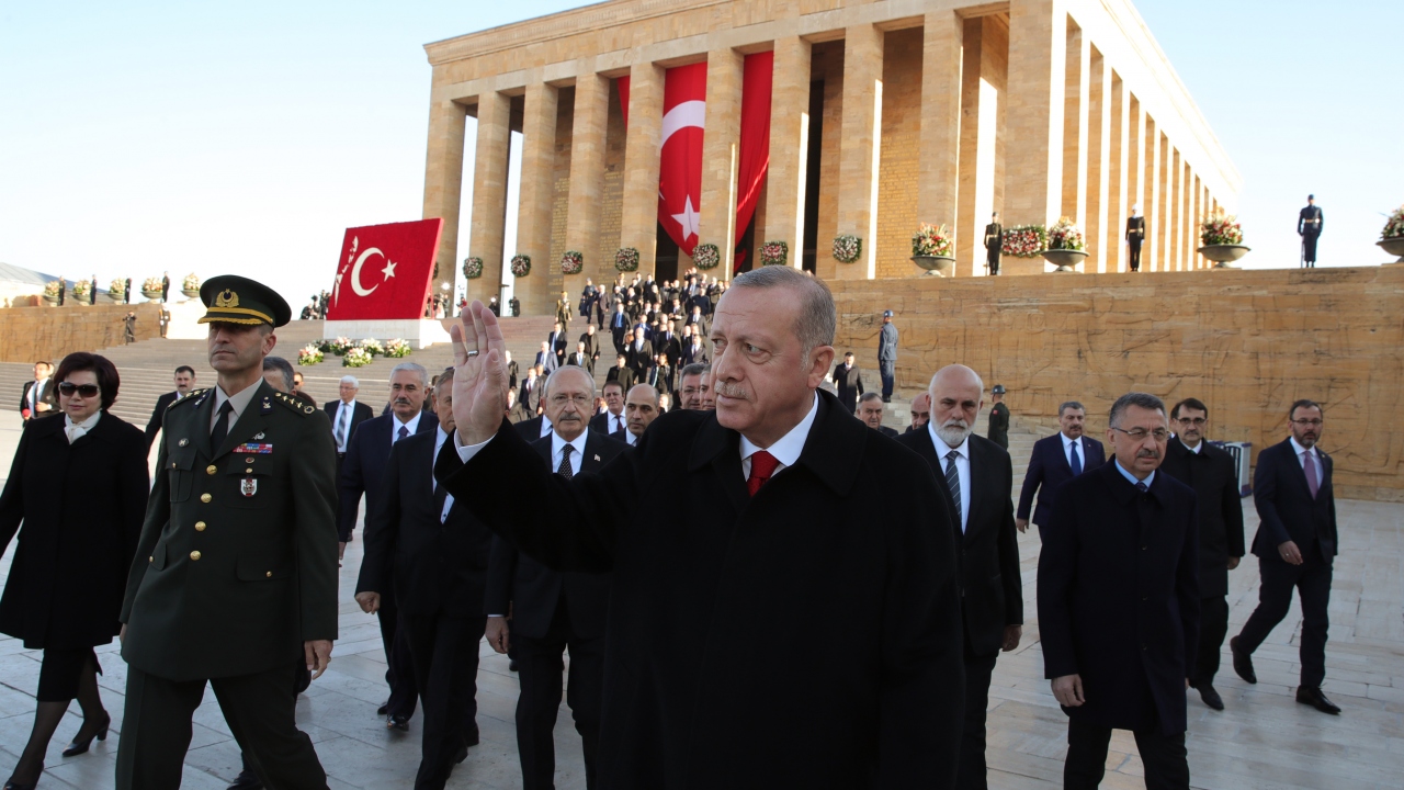 Cumhurbaşkanı Recep Tayyip Erdoğan, deftere şunları yazdı: