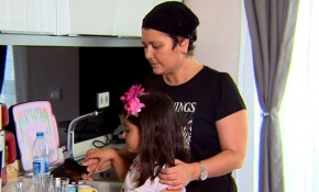 Kanser hastasının gözünden sahte tedavi yöntemi öneren videolar